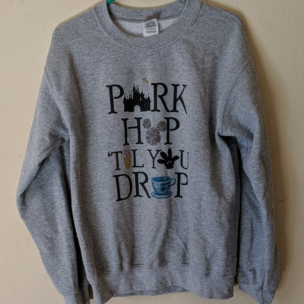 Disneyland sweatshirt